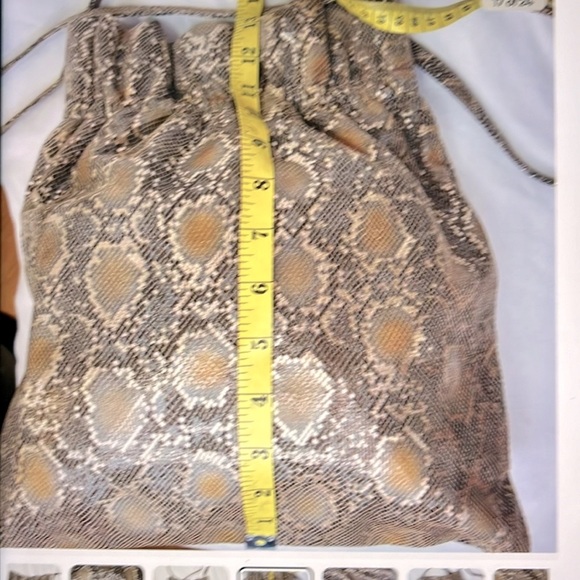 HOBO INT. PROSE - Picture 3 of 6